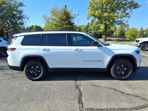 2025 Jeep Grand Cherokee L Altitude