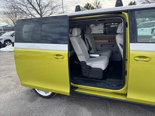 2025 Volkswagen ID. Buzz 1st Edition with 4MOTION