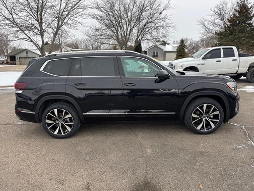 2026 Volkswagen Atlas 2.0T SEL Premium R-Line 4MOTION