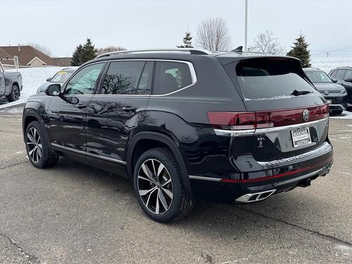 2026 Volkswagen Atlas 2.0T SEL Premium R-Line 4MOTION