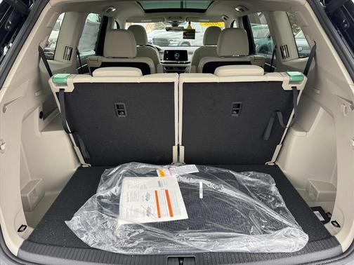 2026 Volkswagen Atlas 2.0T SEL Premium R-Line 4MOTION