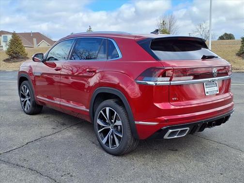 2025 Volkswagen Atlas Cross Sport 2.0T SEL Premium