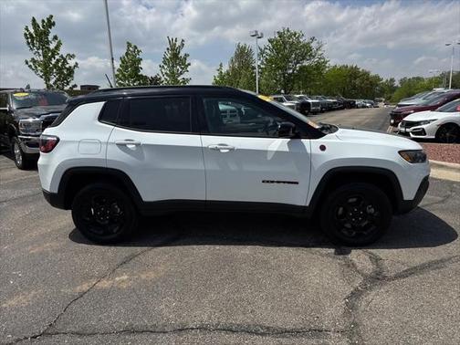 2023 Jeep Compass Trailhawk