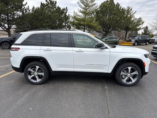 2025 Jeep Grand Cherokee Limited X
