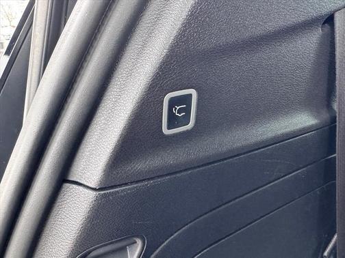 2020 Chrysler Pacifica Hybrid Limited