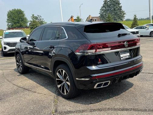 2024 Volkswagen Atlas Cross Sport 2.0T SEL Premium