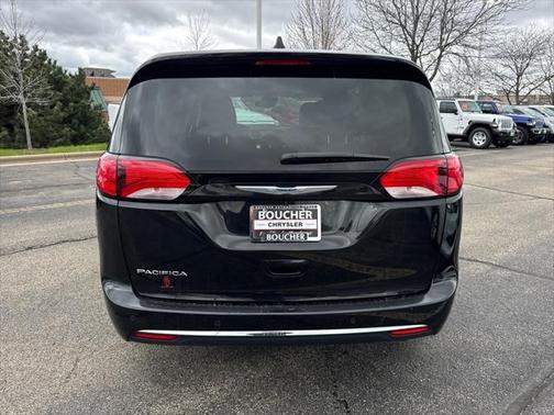 2020 Chrysler Pacifica Touring