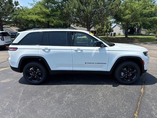2025 Jeep Grand Cherokee Limited X
