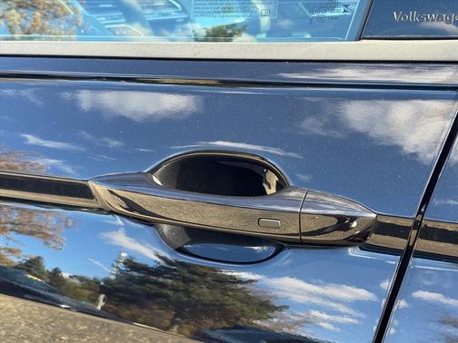 2024 Volkswagen Tiguan 2.0T SE R-Line Black 4MOTION