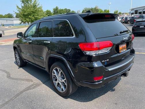 2020 Jeep Grand Cherokee Overland