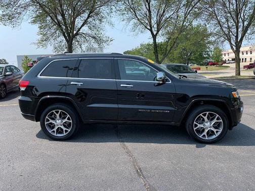 2020 Jeep Grand Cherokee Overland