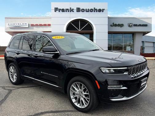 2023 Jeep Grand Cherokee Summit