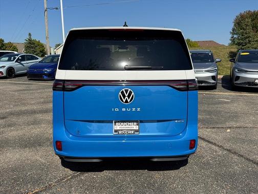 2025 Volkswagen ID. Buzz Pro S Plus with 4MOTION