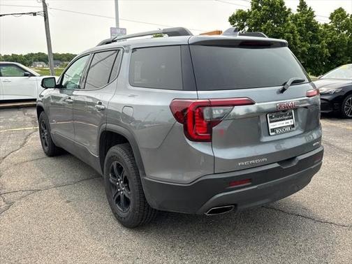 2021 GMC Acadia AWD AT4