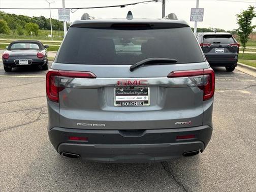 2021 GMC Acadia AWD AT4