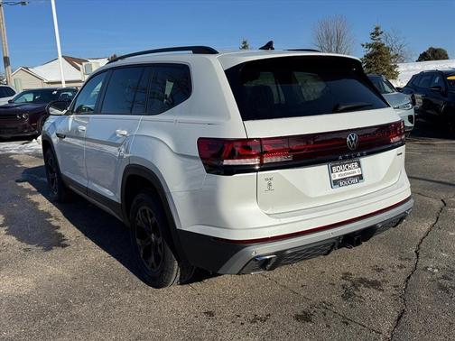 2026 Volkswagen Atlas Peak Edition