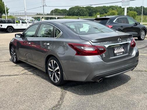2017 Nissan Altima 2.5 SR