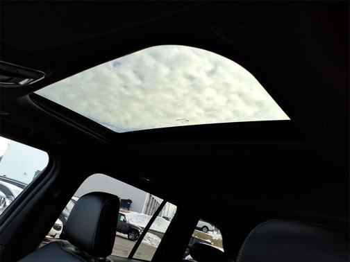 2026 Jeep Grand Cherokee Altitude