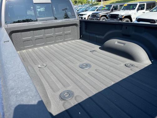 2025 RAM 3500 Laramie Crew Cab 4x4 8' Box