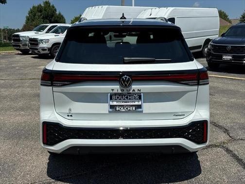 2025 Volkswagen Tiguan 2.0T SE R-Line Black 4MOTION