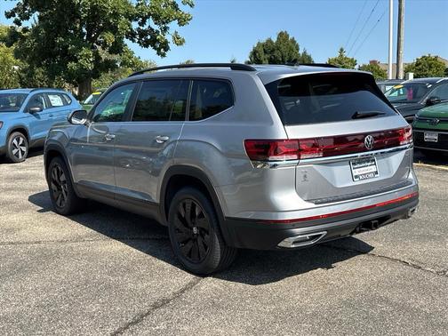 2026 Volkswagen Atlas 2.0T SE w/Technology 4MOTION