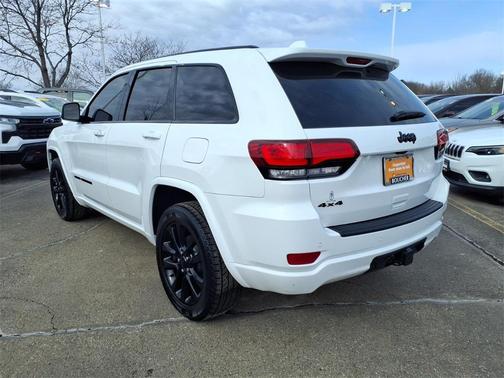 2021 Jeep Grand Cherokee Laredo