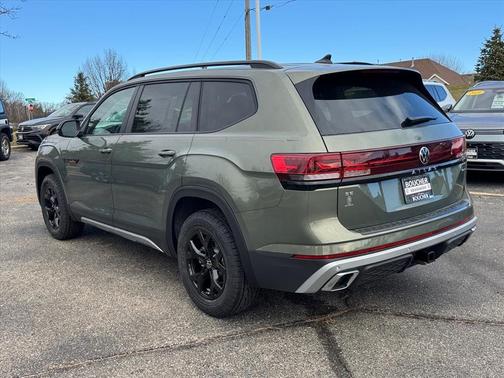 2026 Volkswagen Atlas 2.0T Peak Edition