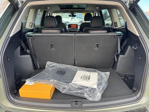 2026 Volkswagen Atlas 2.0T Peak Edition