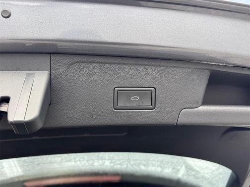 2024 Volkswagen Atlas Cross Sport 2.0T SEL