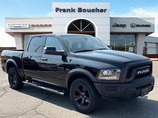 2024 RAM 1500 Classic Warlock Crew Cab 4x4 5'7' Box