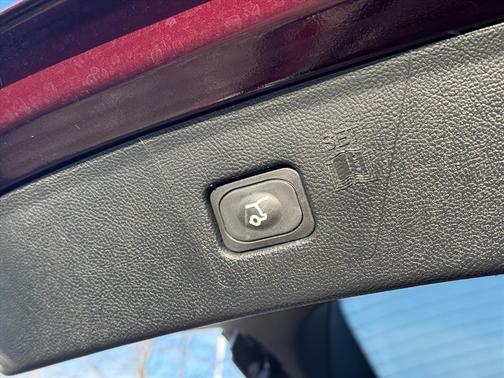 2022 Ford Edge ST Line