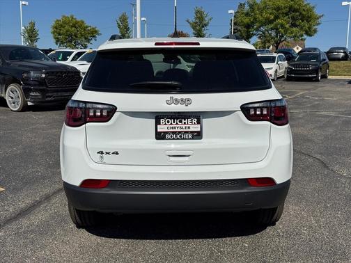 2026 Jeep Compass Latitude