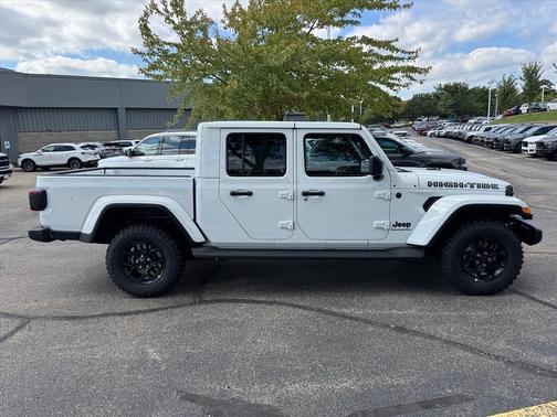 2025 Jeep Gladiator High Tide