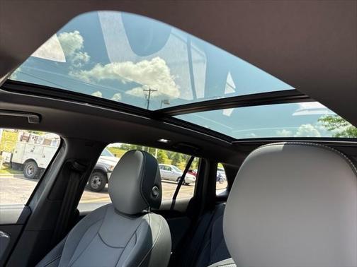 2025 Volkswagen Tiguan 2.0T SE R-Line Black 4MOTION