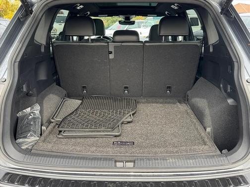 2022 Volkswagen Tiguan 2.0T SE R-Line Black 4MOTION
