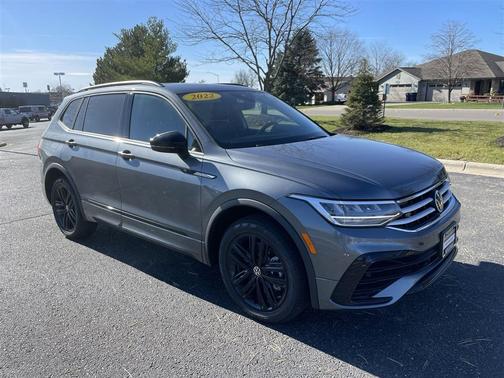 2022 Volkswagen Tiguan 2.0T SE R-Line Black 4MOTION