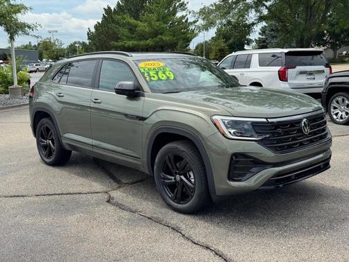 2025 Volkswagen Atlas Cross Sport 2.0T SEL