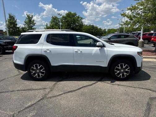 2023 GMC Acadia AWD SLE