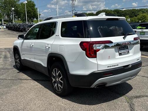 2023 GMC Acadia AWD SLE