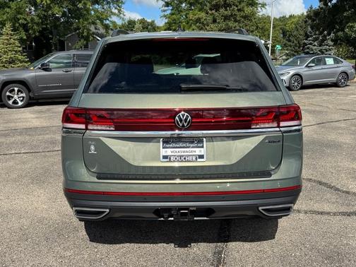 2026 Volkswagen Atlas 2.0T SE w/Technology 4MOTION