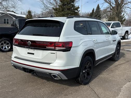 2026 Volkswagen Atlas Peak Edition