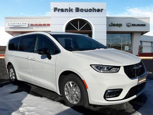 2026 Chrysler Pacifica L