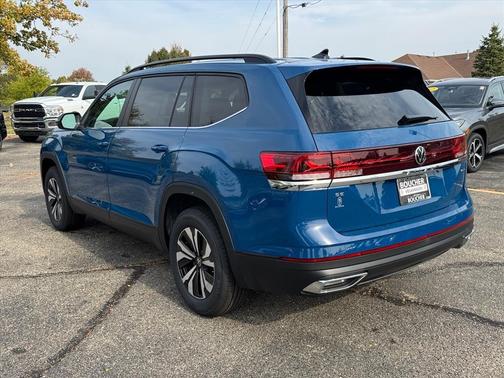 2026 Volkswagen Atlas 2.0T SE