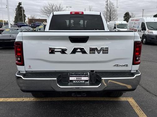 2025 RAM 2500 Tradesman Crew Cab 4x4 6'4' Box