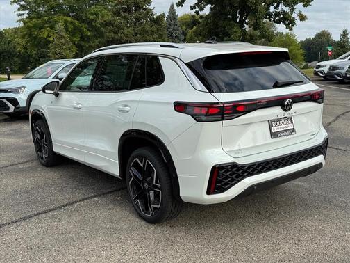 2025 Volkswagen Tiguan 2.0T SEL R-Line 4MOTION
