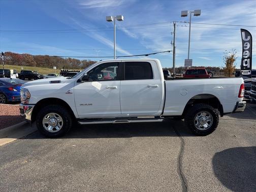 2022 RAM 2500 Big Horn Crew Cab 4x4 6'4' Box