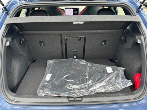 2025 Volkswagen Golf GTI 2.0T S DSG