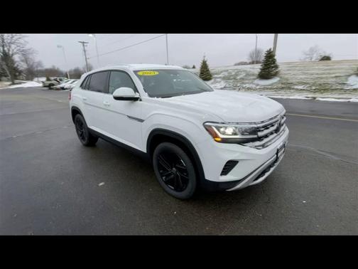 2023 Volkswagen Atlas Cross Sport 2.0T SE w/Technology 4MOTION