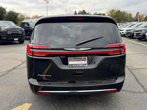 2026 Chrysler Pacifica L
