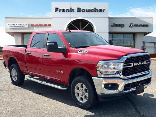 2024 RAM 2500 Big Horn Crew Cab 4x4 6'4' Box